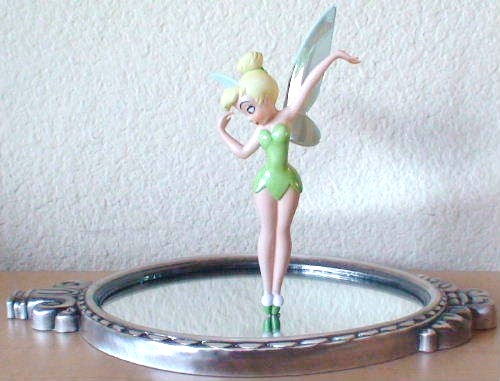 画像: WDCC・ティンカーベル・Tinker Bell Pauses To Reflect・メンバー限定フィギュアリン 